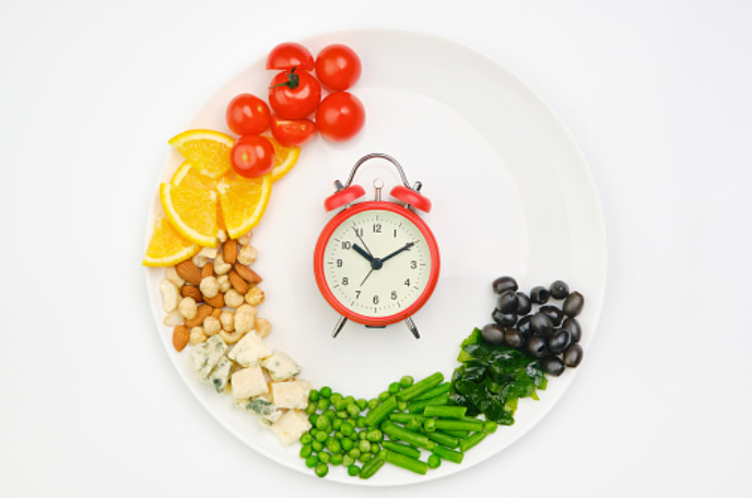 Continuous Fasting More Efficient in Evoking Autophagy of Damaged Liver Cells Than Intermittent Fasting