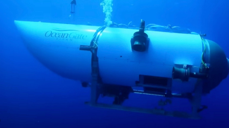 Simulation shows how a Bathyscaphe of OceanGate could be destroyed by water pressure